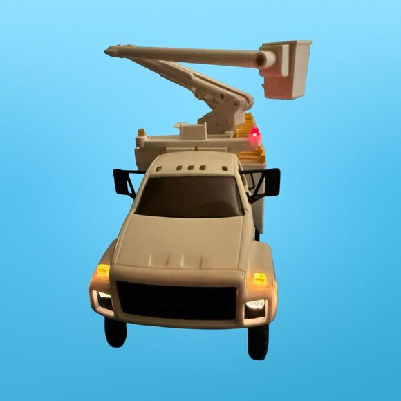 1995 DG PRODUCTIONS NSP Electric Utility Bucket Truck Reddy Kilowatt Flame Logo - Picture 4 of 9